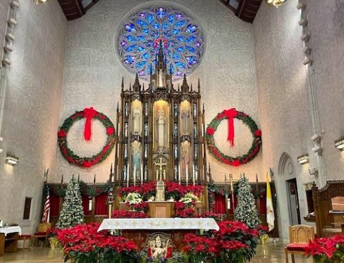 Study: Fewer than half of Americans go to church at Christmas