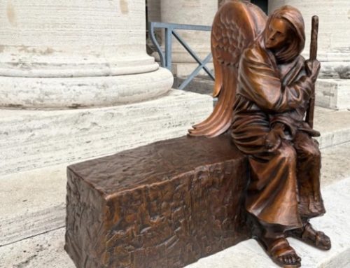 Timothy Schmalz’s ‘Be Welcoming’ added to St. Peter’s Square