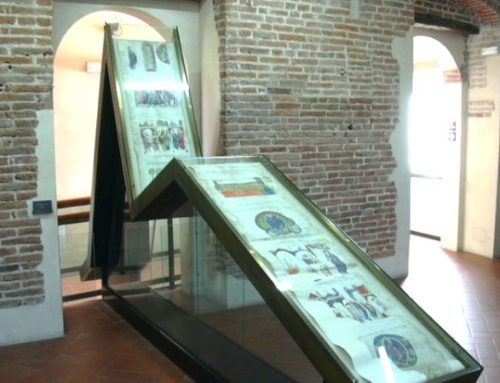 No, ‘Exultet Rolls’ are not what you have with your Easter dinner